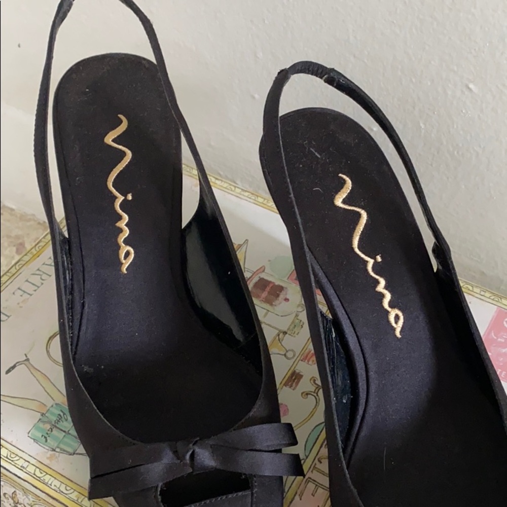 Pointed Heels - Picture 3 of 5